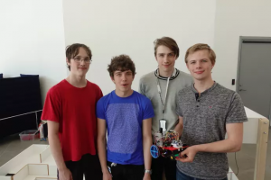 Elever från Minervagymnasium representerar Sverige i Robot VM