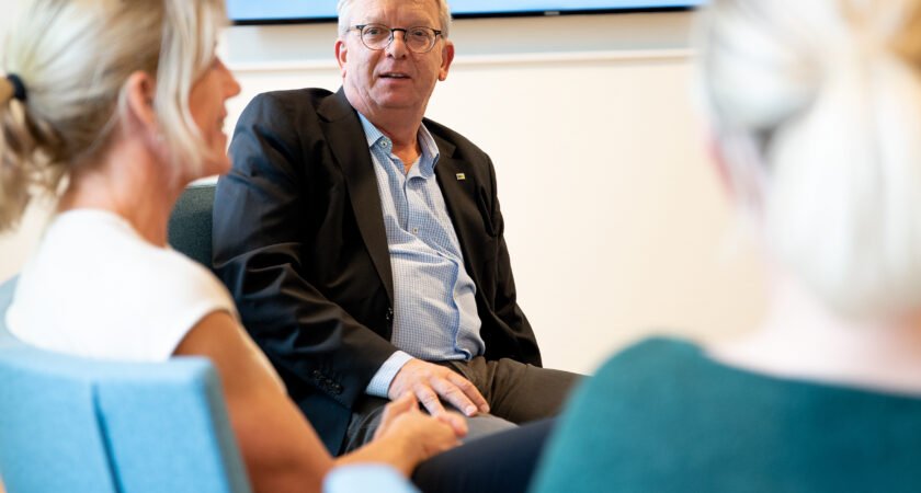 Många nya distansutbildningar inom sjukvård när yrkeshögskolan byggs ut 8 Många nya distansutbildningar inom sjukvård när yrkeshögskolan byggs ut