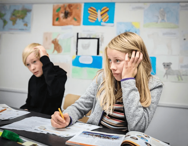 Undervisning i skolan och på distans för eleverna i årskurs 7-9 på Göteborgs kommunala skolor