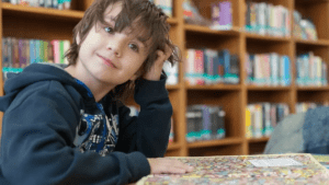 Bemannade bibliotek på alla skolor: Önskvärt – men inte prioriterat i Lindesberg