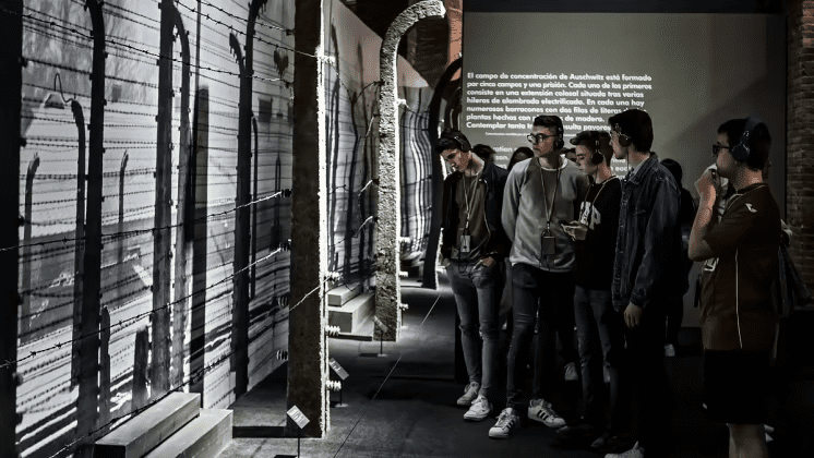 Rekordstort elevantal till Auschwitz-utställningen i Malmö!
