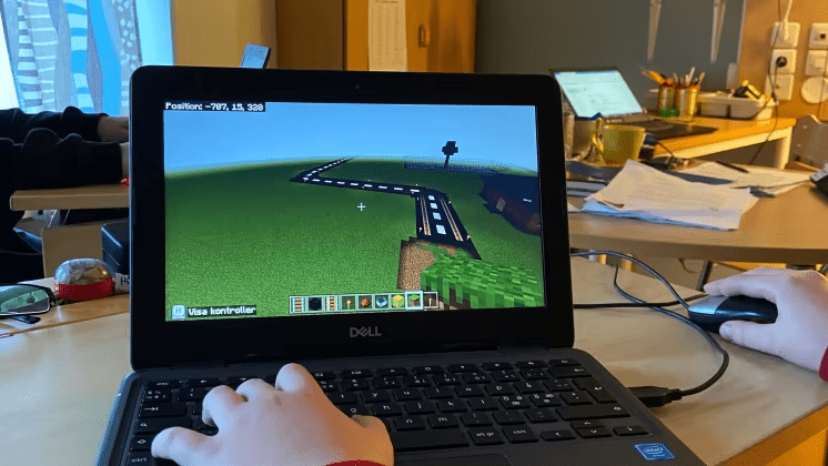 Eleverna i fem kommuner löser entreprenöriella uppdrag i Minecraft