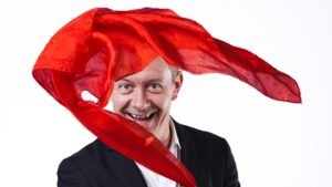 Skrattfest för hela familjen med Tobbe Trollkarl