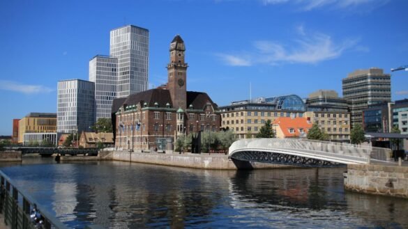 Mer fokus på hedersrelaterat våld och förtryck i förskolan har gett effekt