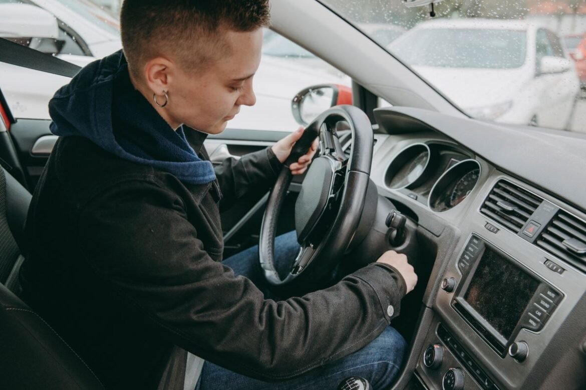 Gratis körkort till vårdelever på gymnasiet i Eslöv