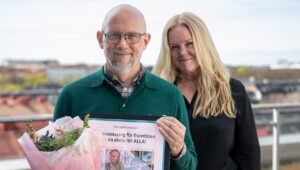 Skandias stiftelse Idéer för livet prisar föräldranätverk för arbetet "En skola för ALLA" Skandias stiftelse Idéer för livet prisar föräldranätverk för arbetet "En skola för ALLA"