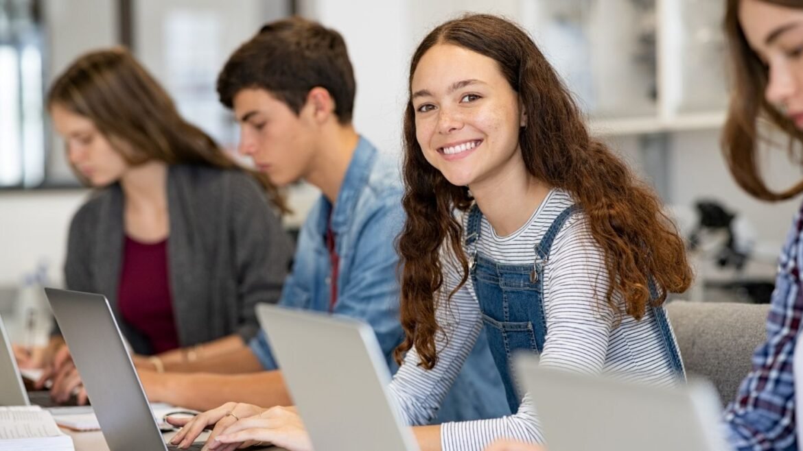 Så lyckas skolor med cirkulära datorköp