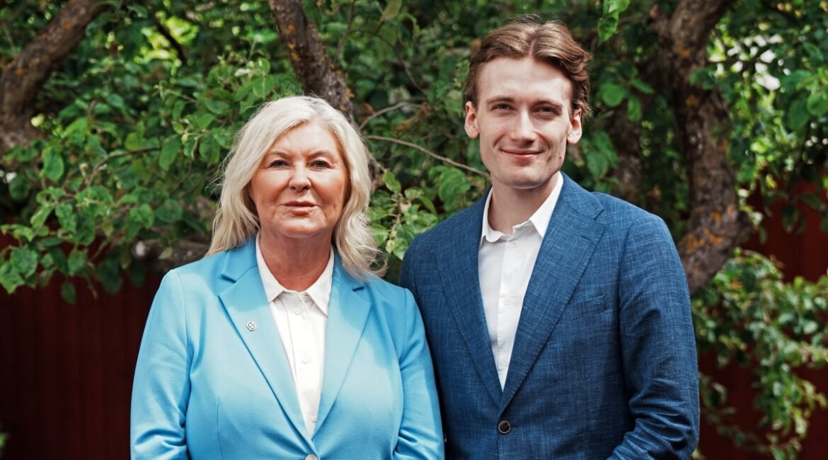 Fem ambassadörspar ska visa vägen för samarbete mellan elever och skolledare i gymnasieskolan