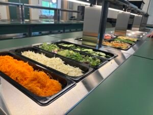 Nu serveras skolmåltiderna i Sollentuna kommuns egen regi